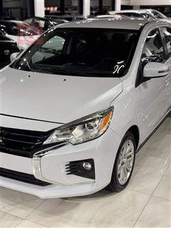 Mitsubishi Mirage G4